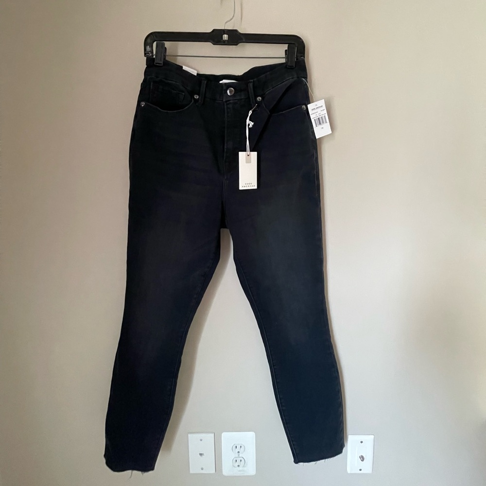 Good American Good Waist Crop Raw Hem